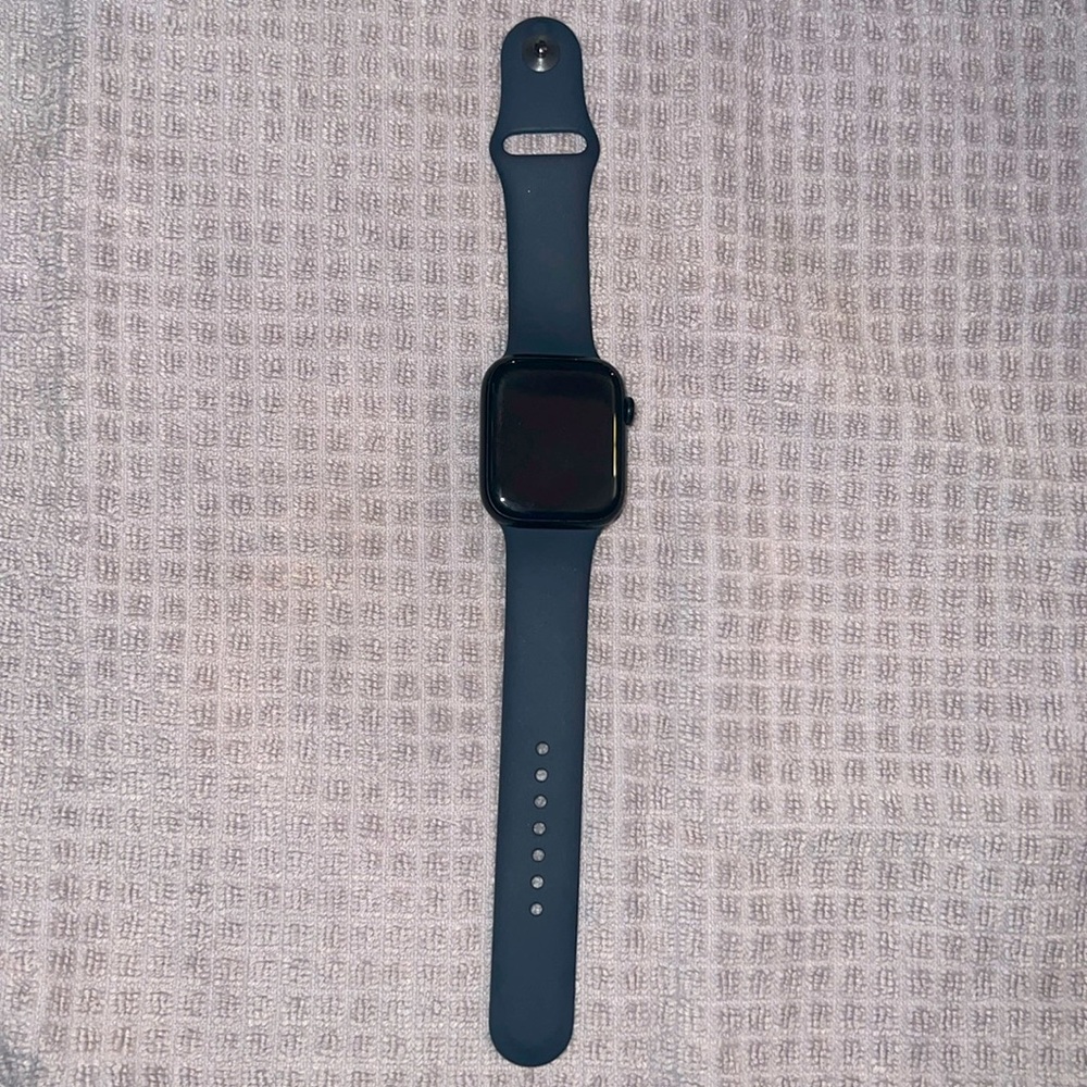 45 MM Apple Watch 8 with GPS/Size Large Blue Band With Midnight Watch Face.